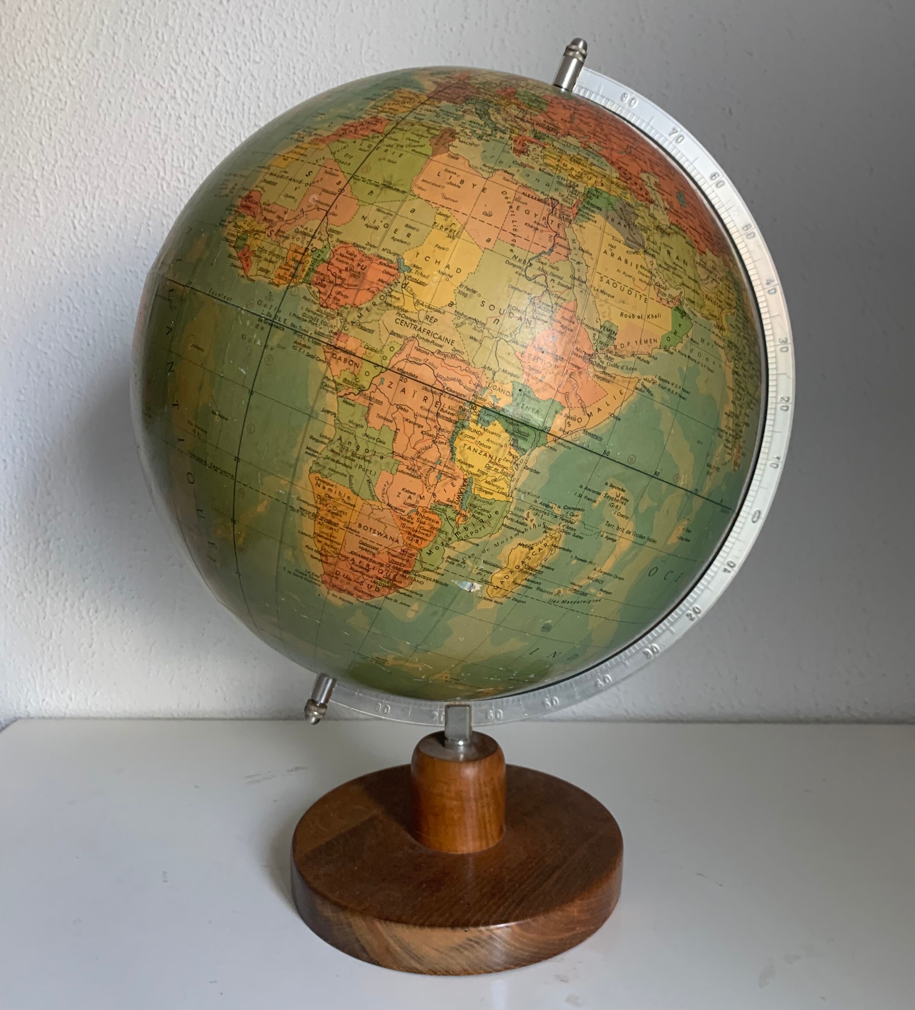 Vintage globe 1973 terrestrial Räth ex-GDR - 47 cm