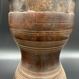 Mesure à grains en bois tourné et cerclage en fer forgé, Inde