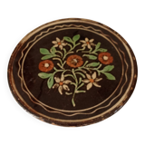 Decorative ceramic plate