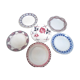 Six assiettes dépareillées en faîence
