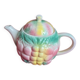 Théière en barbotine
