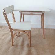 Bureau et chaise enfant baumann