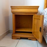 Solid oak bedside table