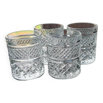 4 whiskey glasses