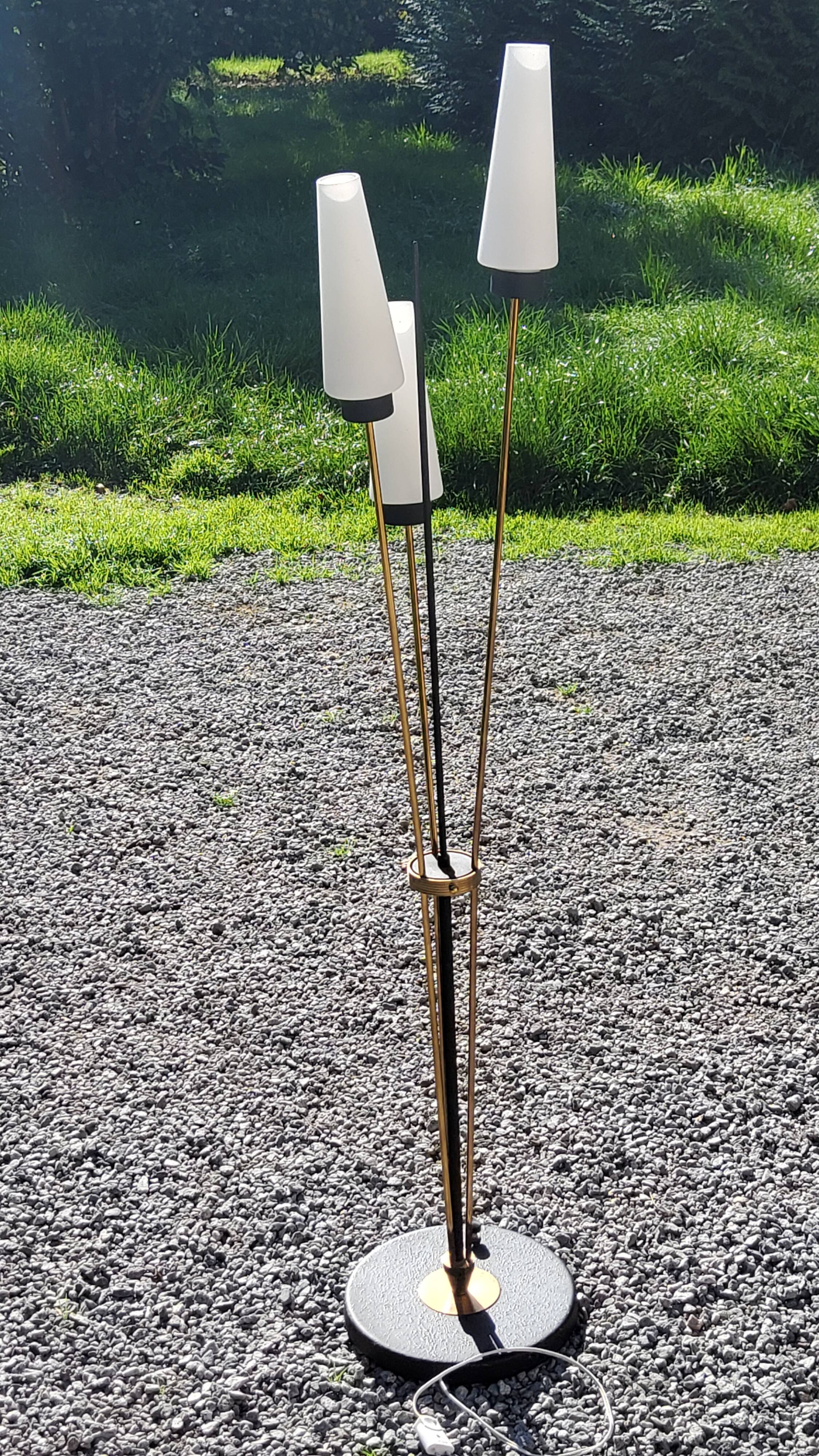 Vintage floor lamp from the 60s from Lunel