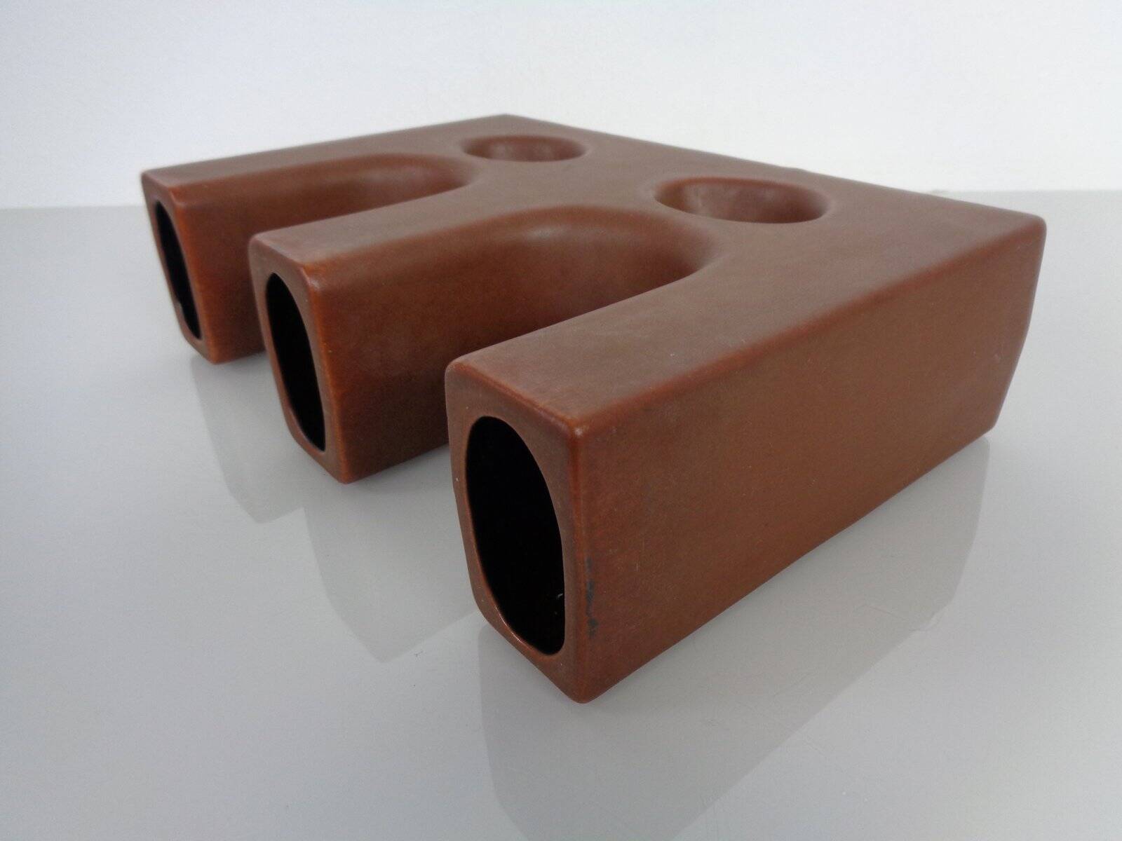 Dutch studio ceramic vase by Marius & Hugo Van Woerden for Vest Keramiek, 1970s