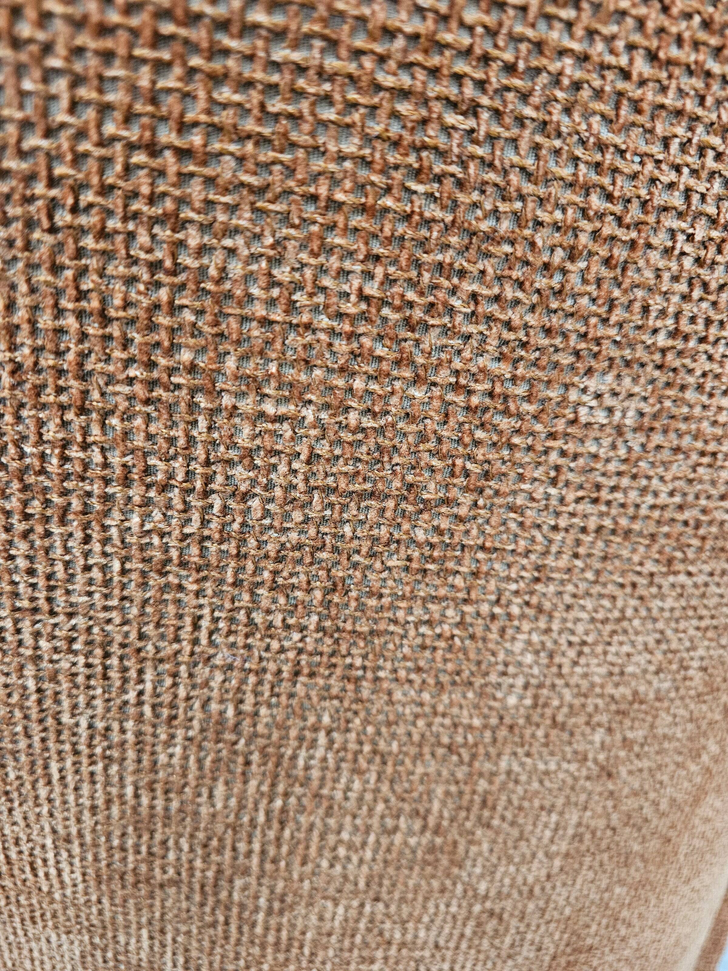 Giorgio Saporiti Post Modern Jada Slipper Chairs, very rare two-tone model, 1970s