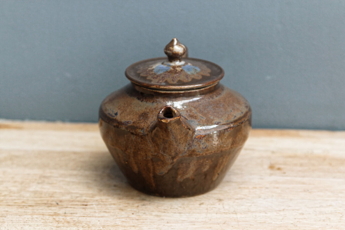 Glazed sandstone teapot