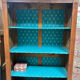 Armoire étagère rafraîchie