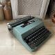 Olivetti lettera 32 typewriter