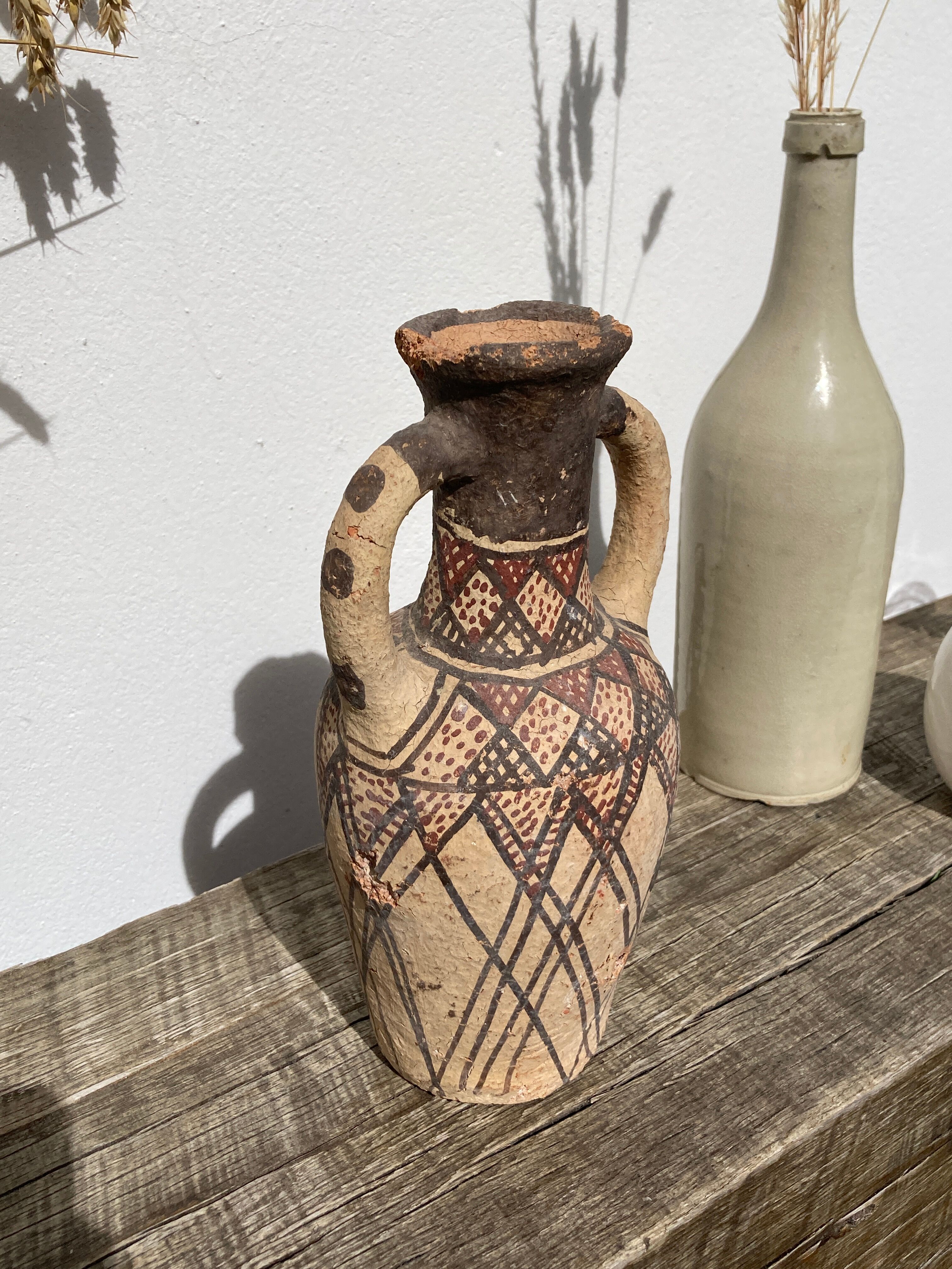Berber water jar pottery vase in terracotta from the Rif