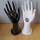 Duo de mains baguier ou soliflore 70s