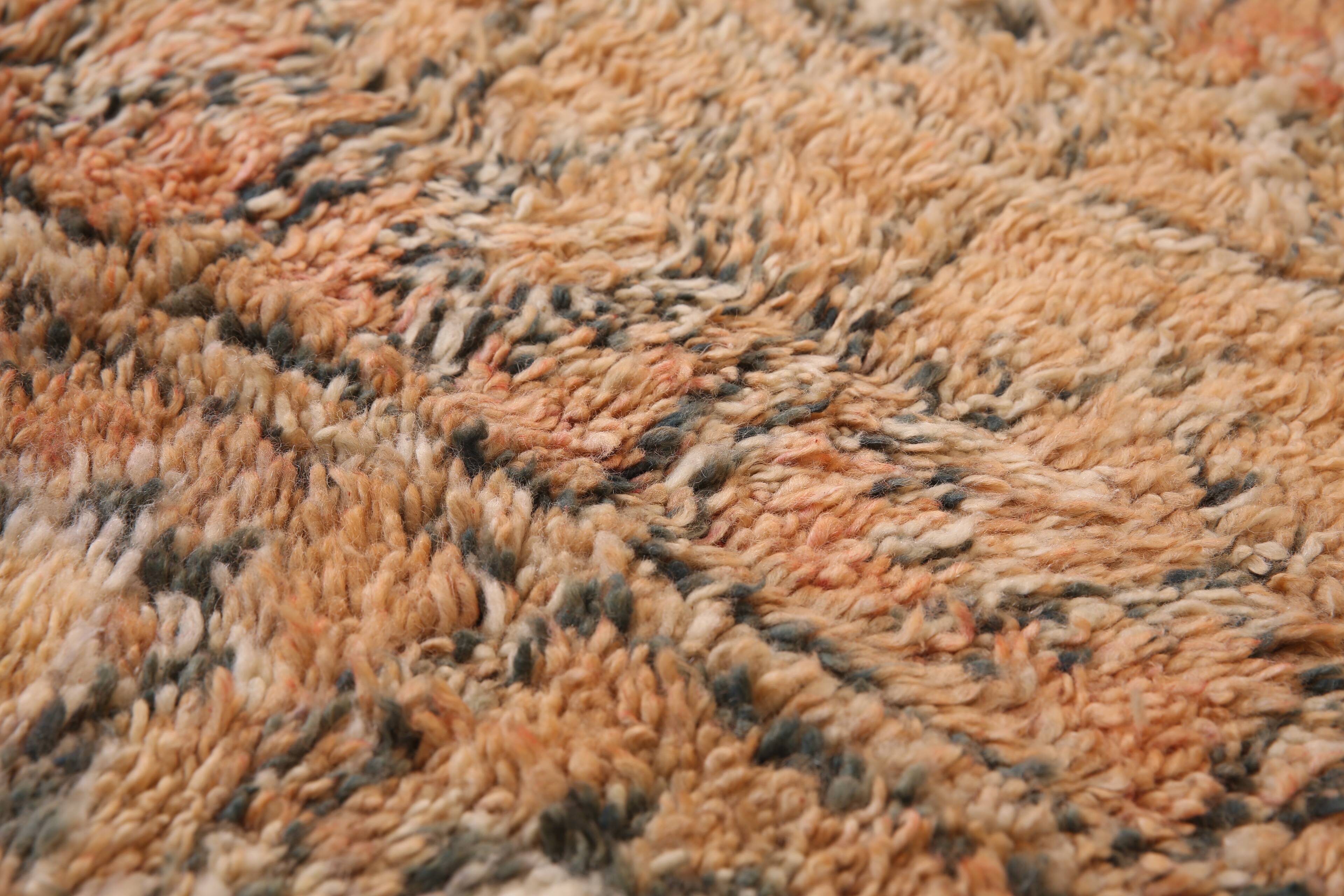 Peach Vintage Moroccan Rug 210 x 270 cm, Berber Wool Rug, Handmade Boho Rug
