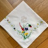 Monogrammed napkins with country pattern