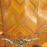Armoire 2 portes en marqueterie motif fleurs début 20ème siècle