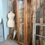 Vitrine en pin