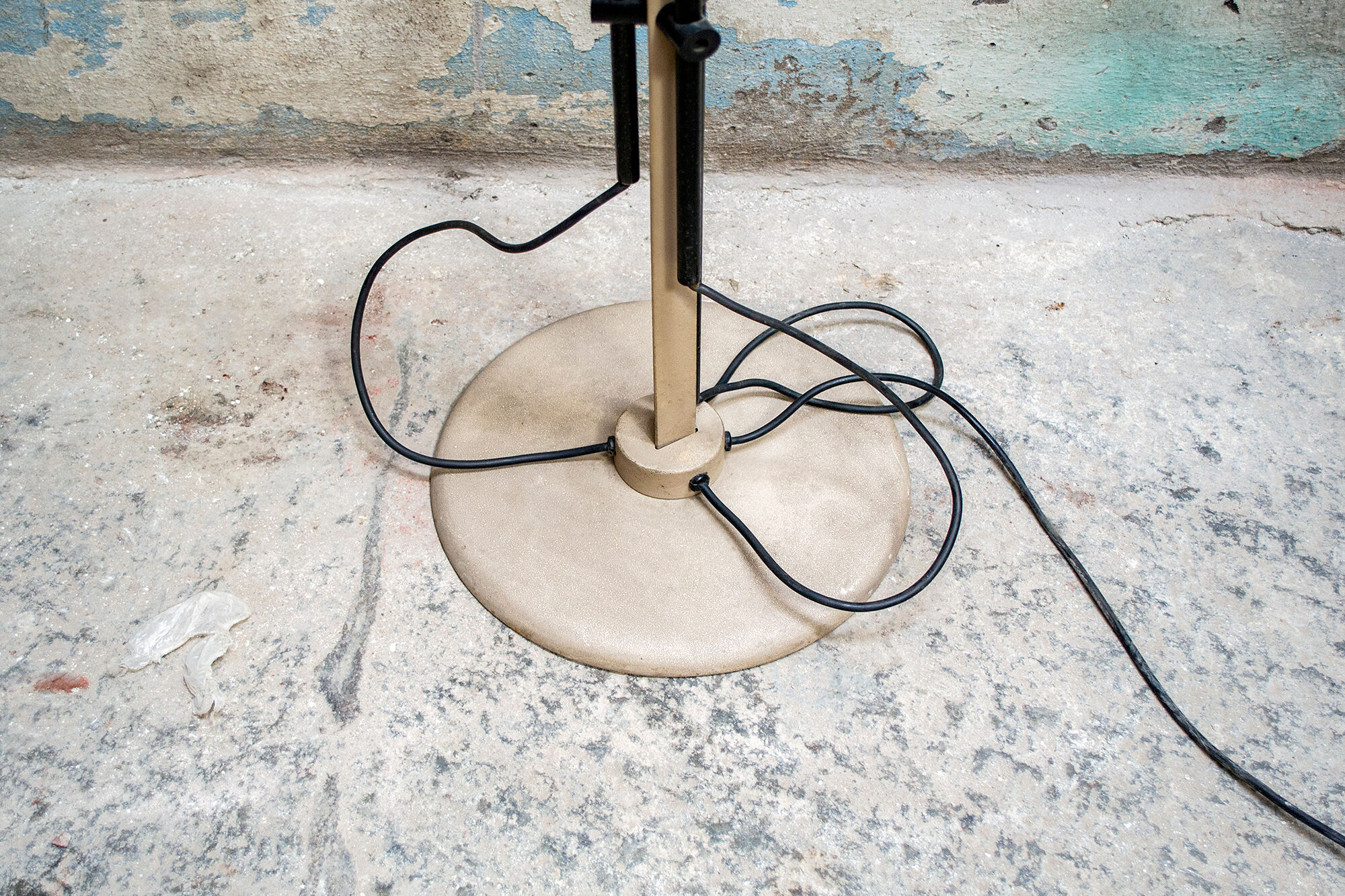 Floor Lamp with 3 Lights P433 by Brusasco & Torretta for Luci Italia, 1970s