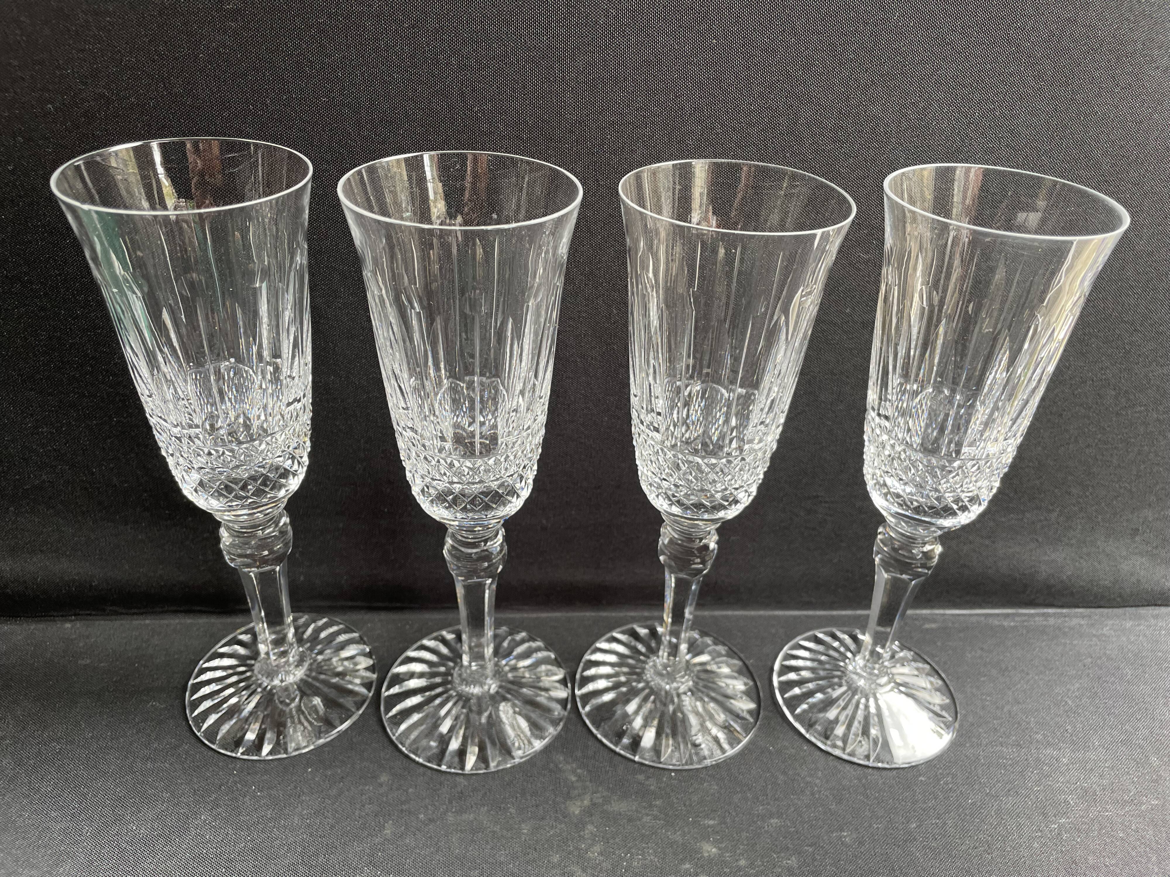 4 Champagne Flutes – Mouth-blown and hand-cut crystal