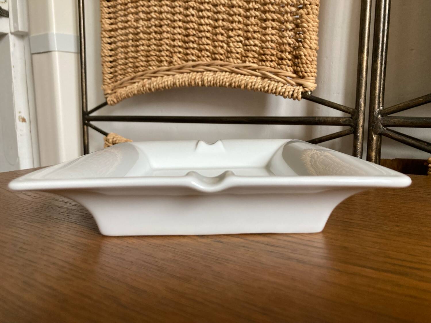 Vide poche cendrier en porcelaine blanc