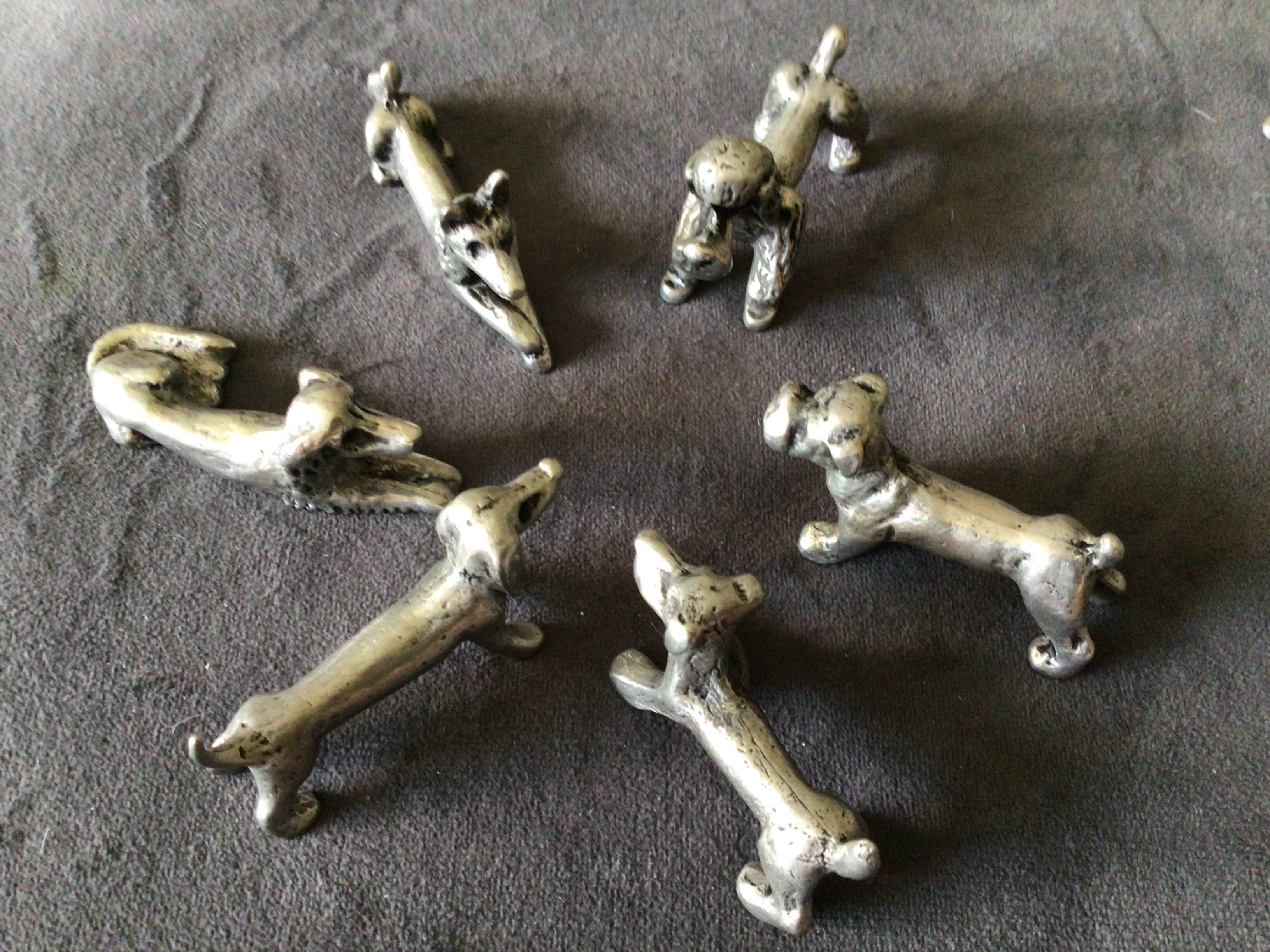 Set of dog knife holders