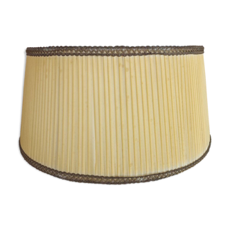 Large ribbon lampshade