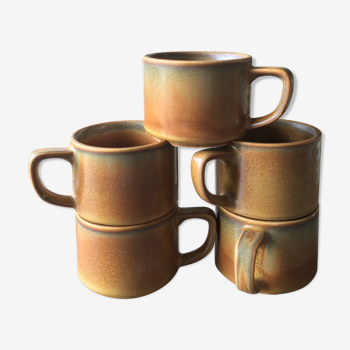 Lot 5 cups sandstone