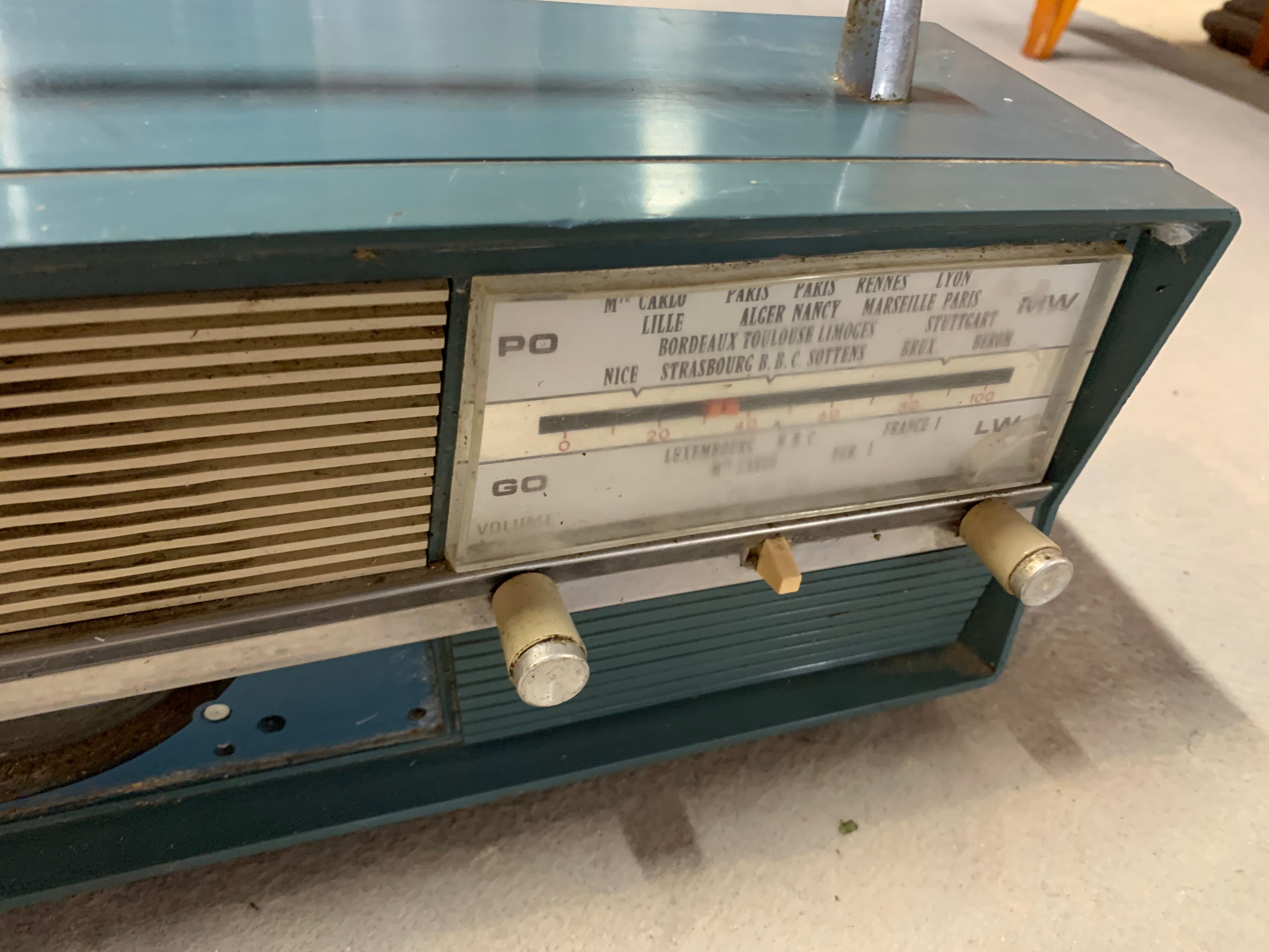 Vintage radio