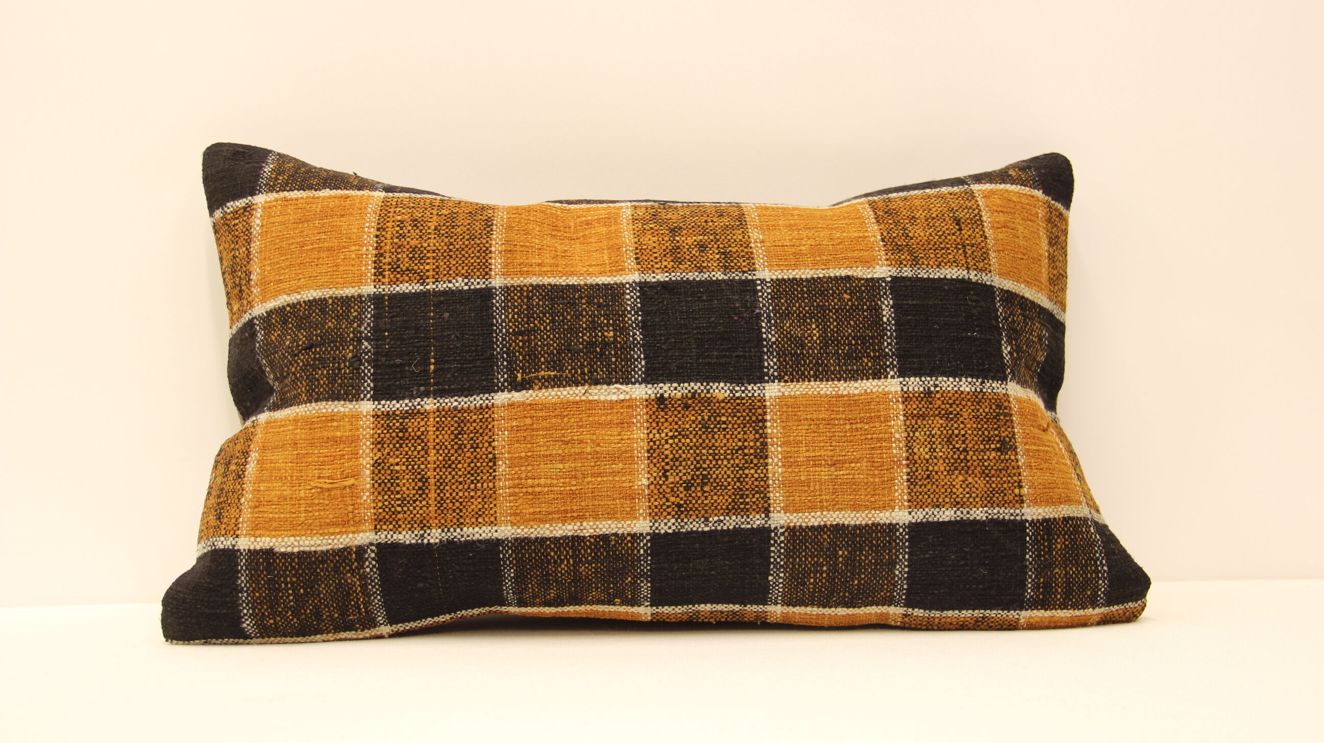 Coussin kilim 30x50 cm