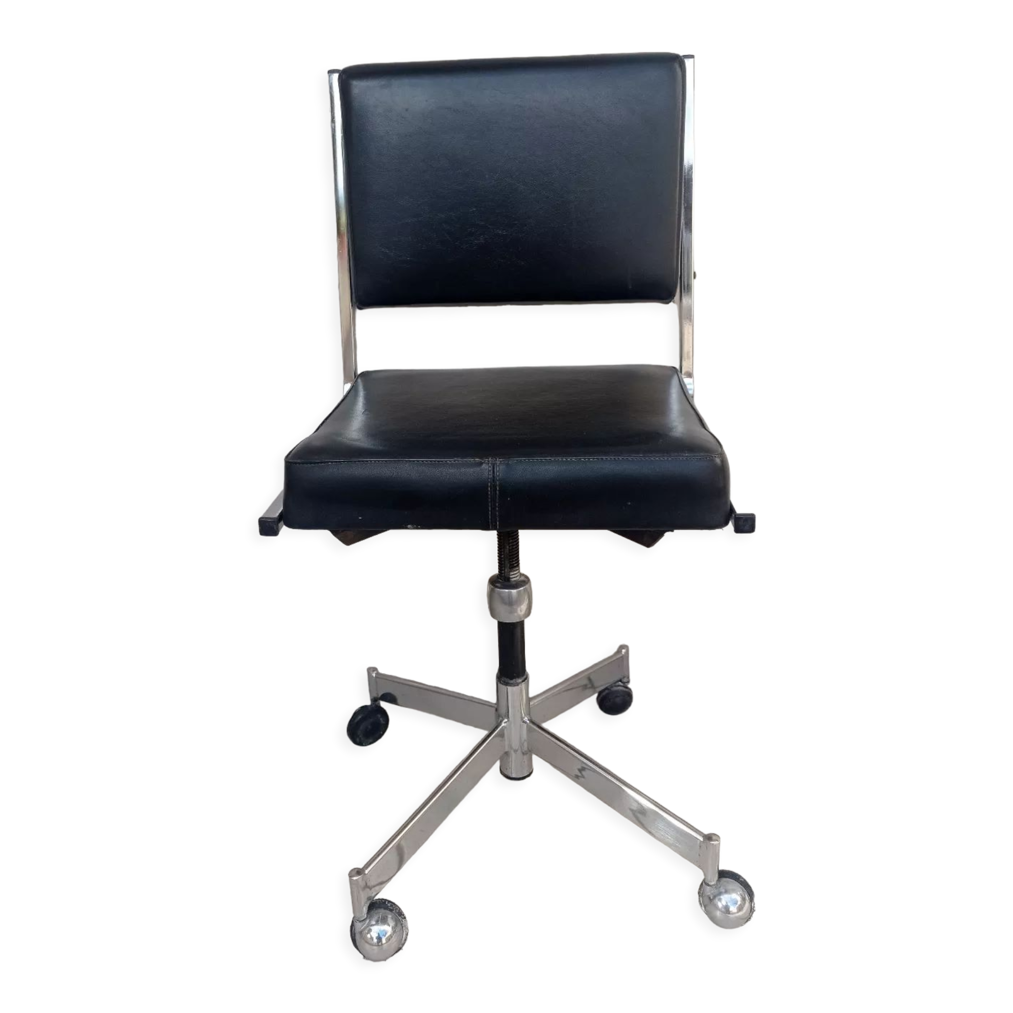 RM desk chair