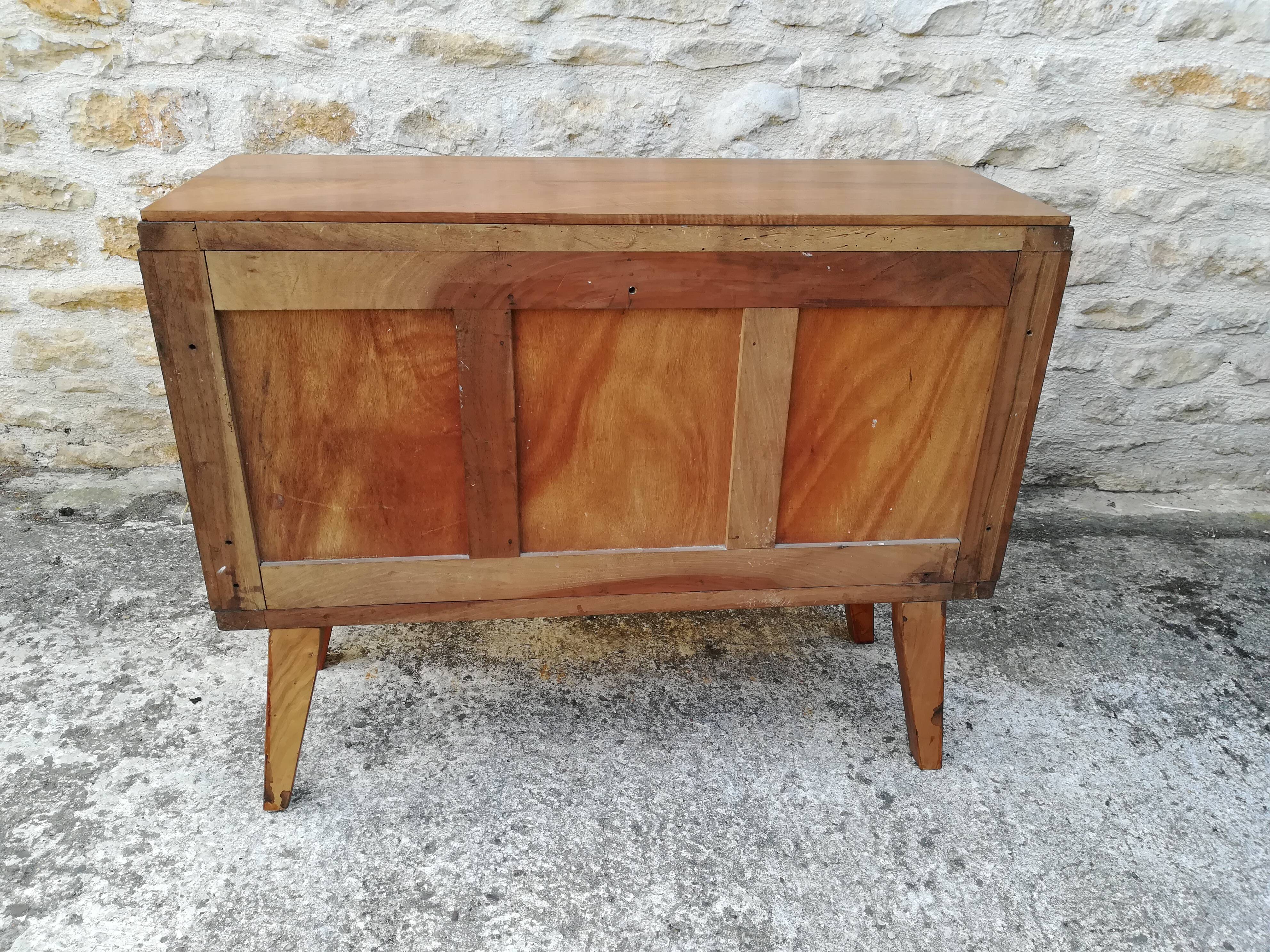Buffet 1950