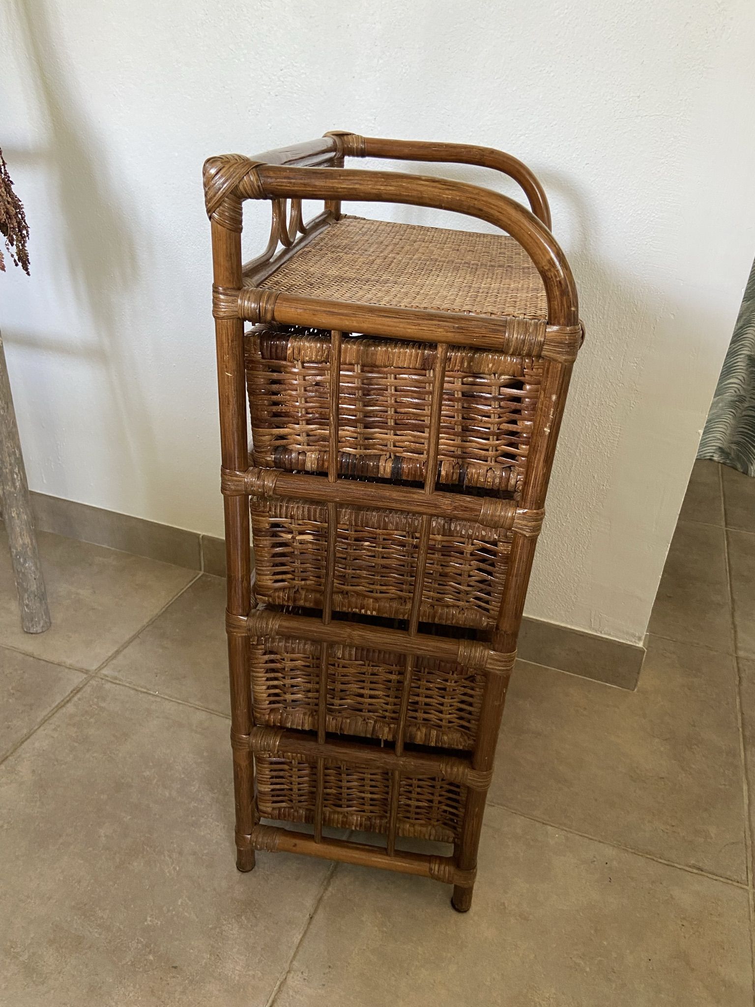 Cabinet / chest of drawers 4 drawers in rattan & vintage bamboo