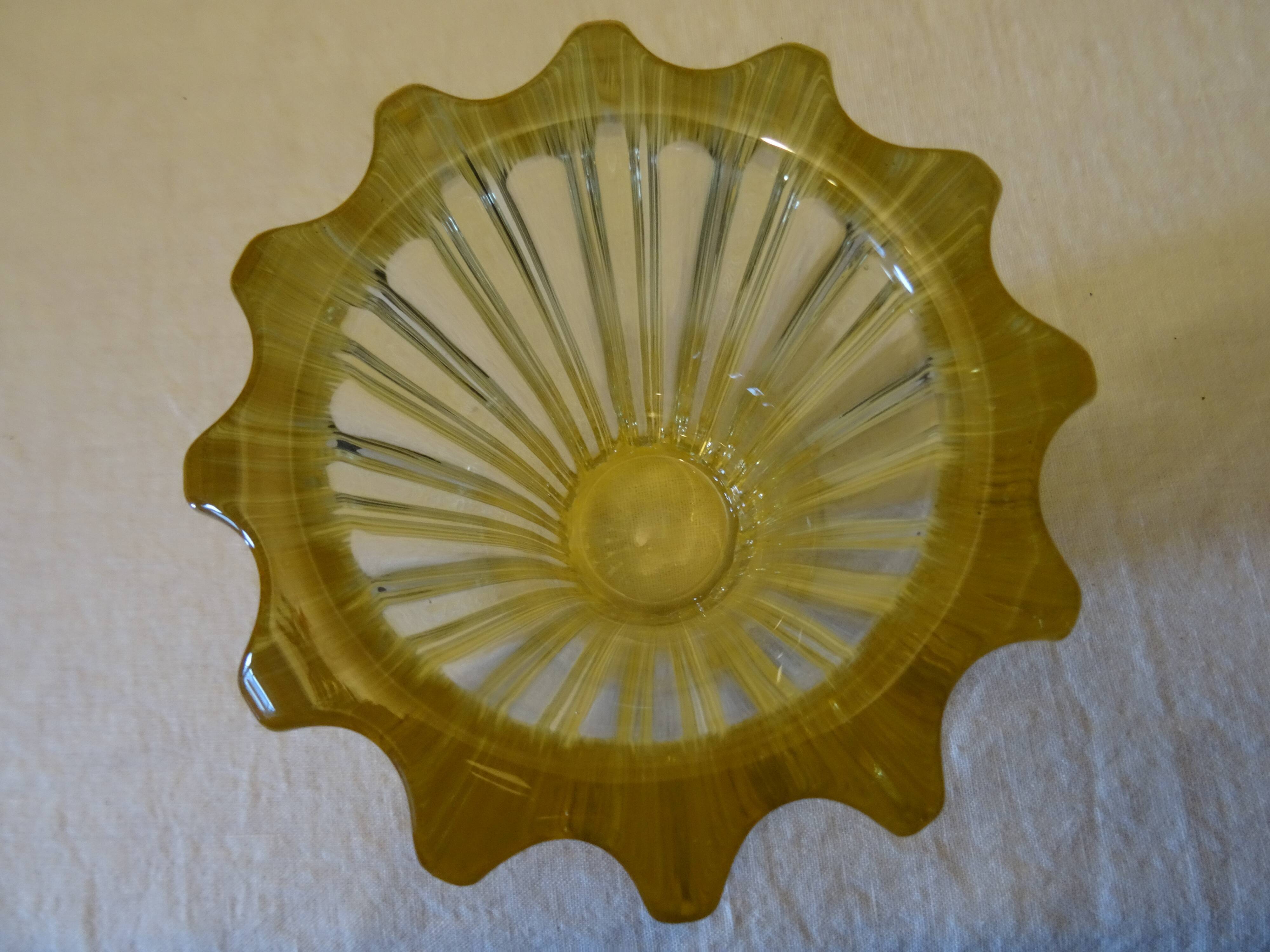 Pierre d'Avesn 1930 vase