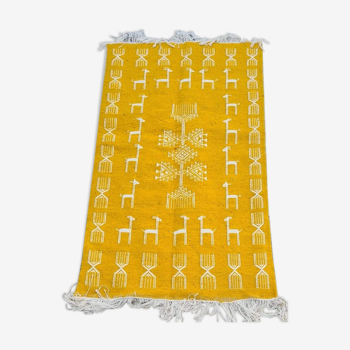 Berber yellow and white carpet 115x63cm