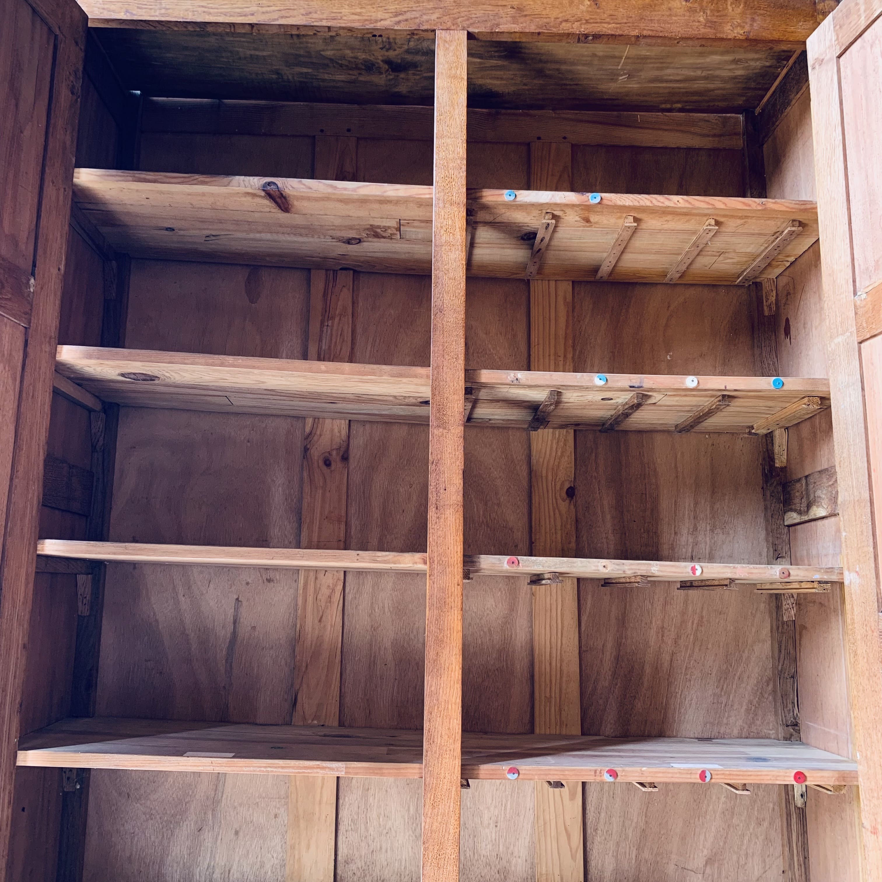 Armoire d’école vintage