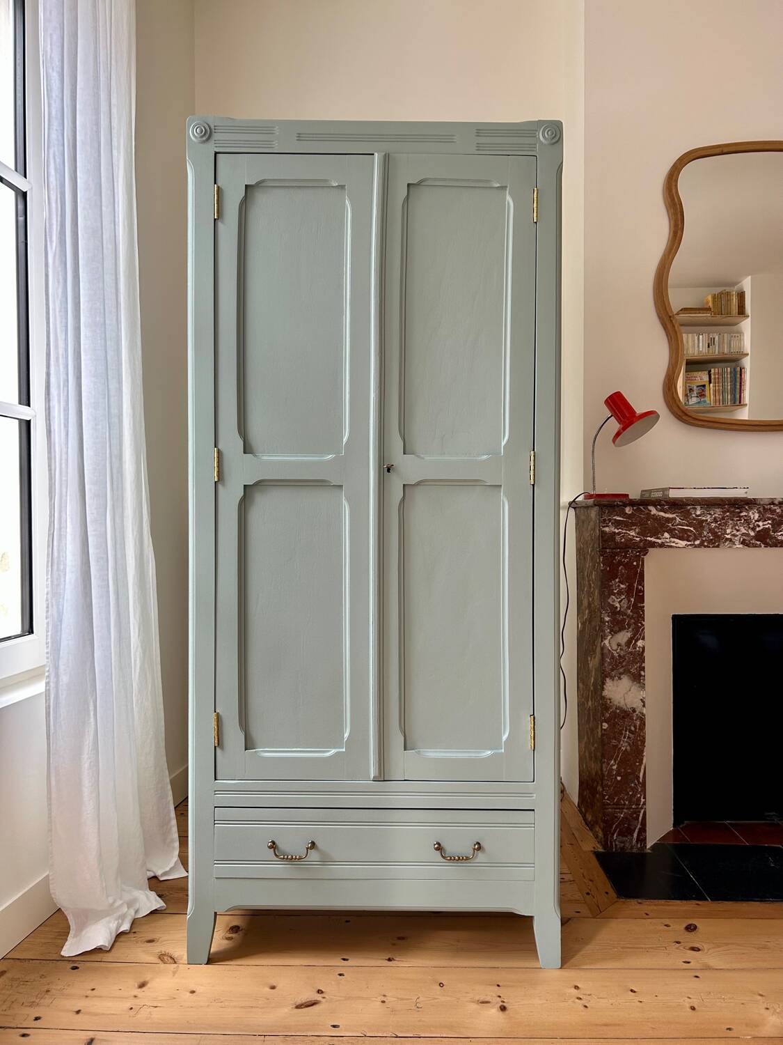 Parisian Wardrobe (renovated)