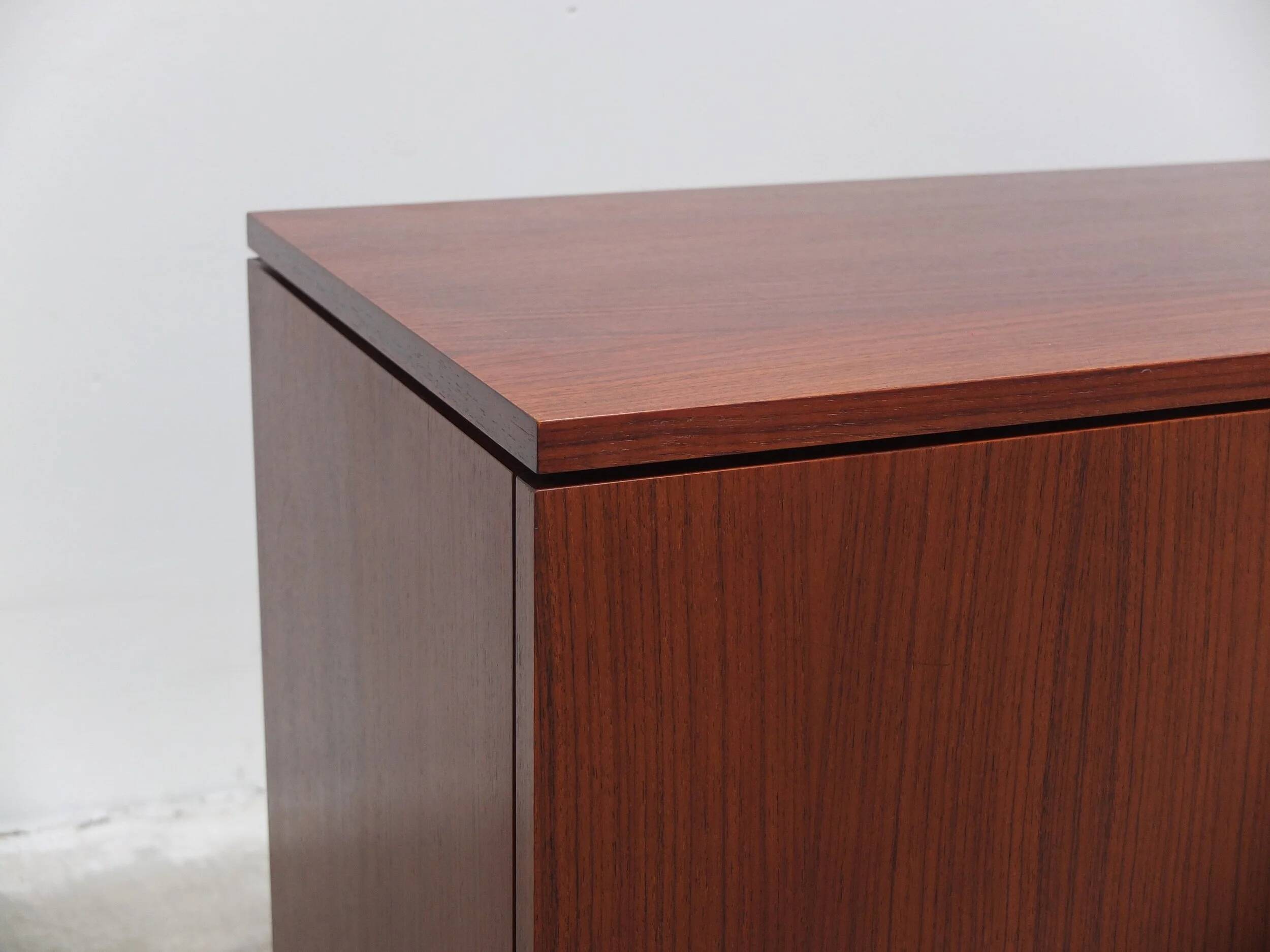 Indian rosewood credenza by Florence Knoll for Knoll, 1961