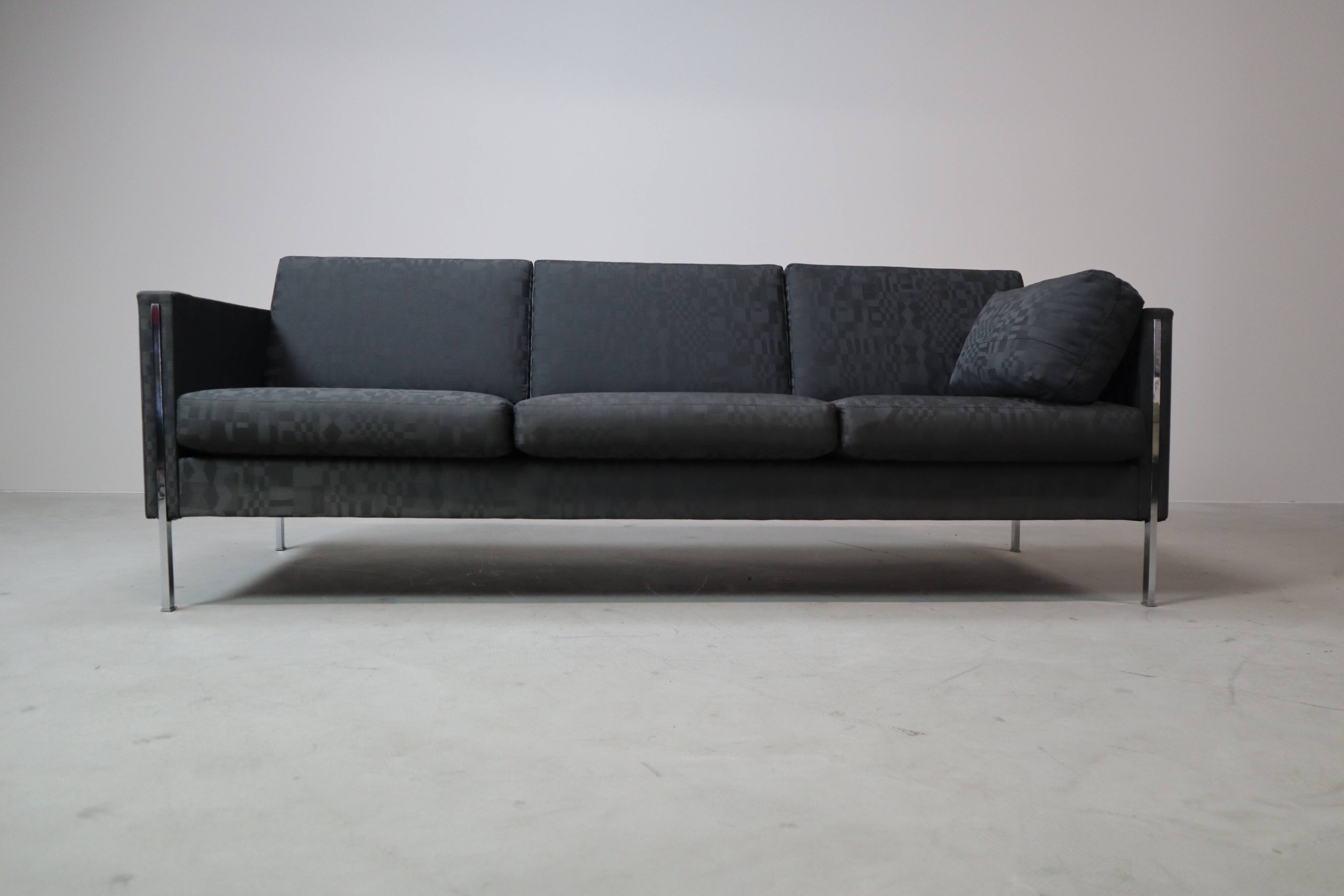 Model 442 3-seater sofa by Pierre Paulin for Artifort, 1962