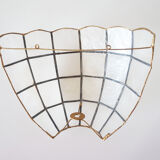 Mother-of-pearl shell shape wall lamp