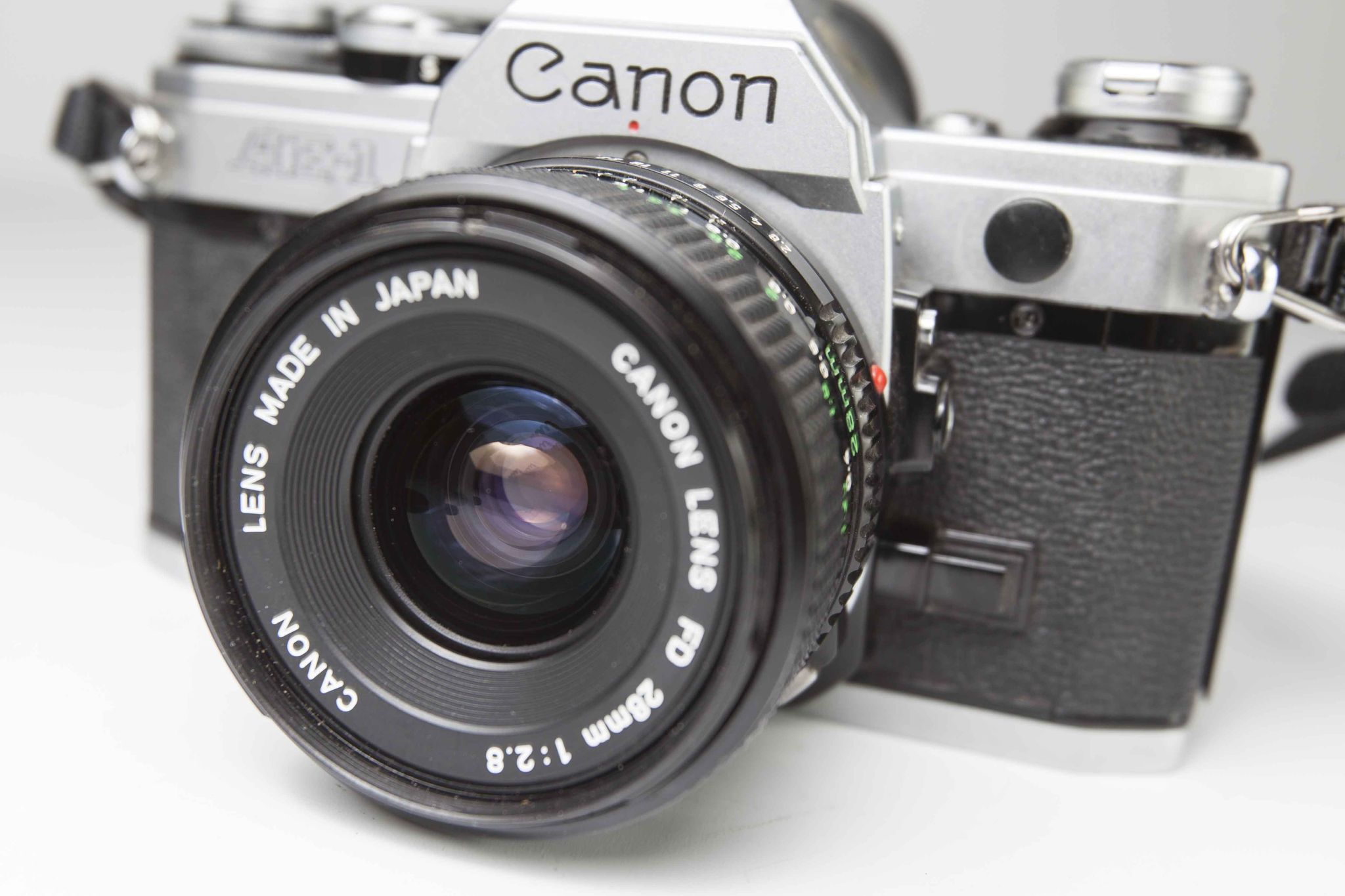 Appareil photo argentique Canon Ae1 Nettoyé testé
