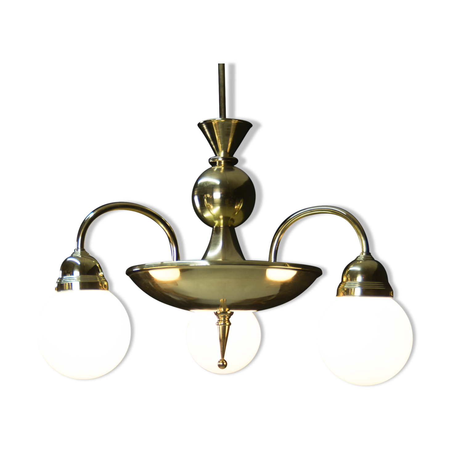 Large Rondocubistic Brass Chandelier