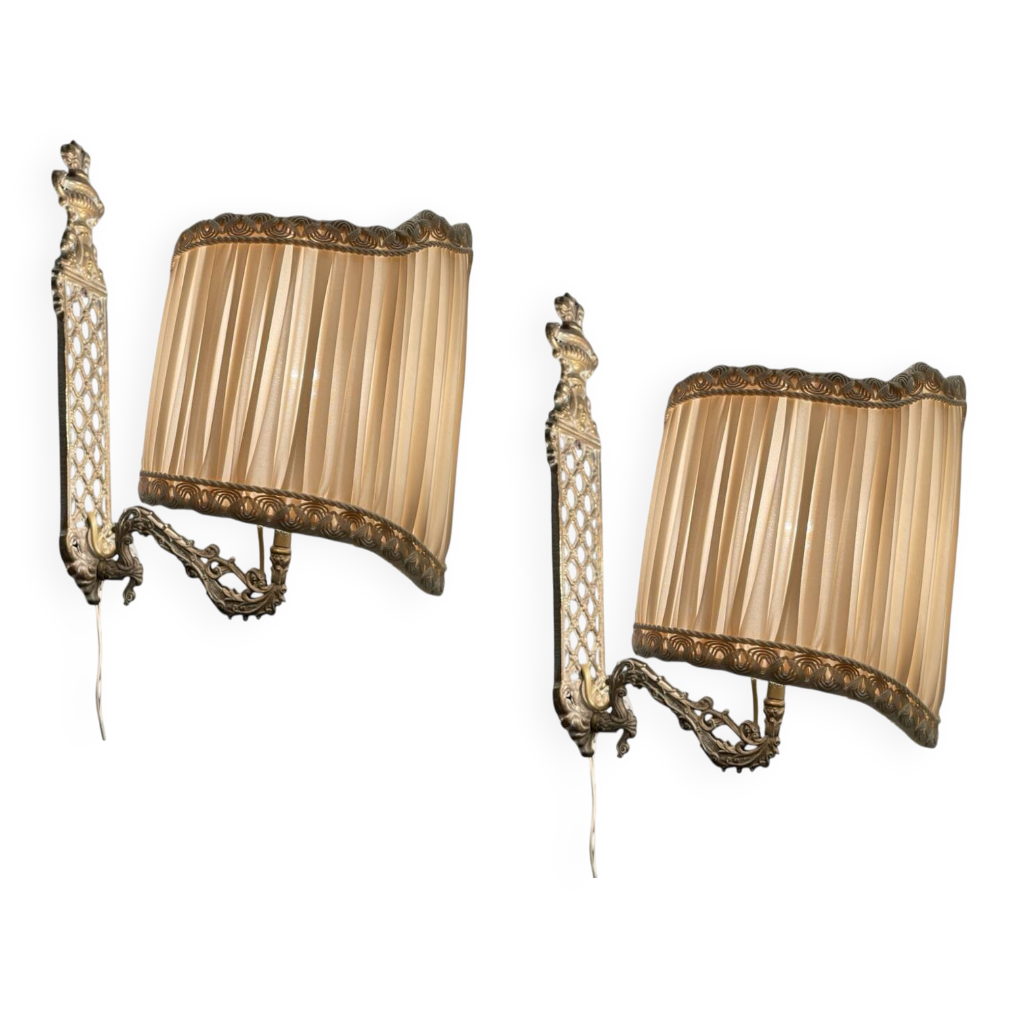 Lot de 2 appliques en laiton des années 1960