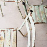 Set of 4 metal chairs