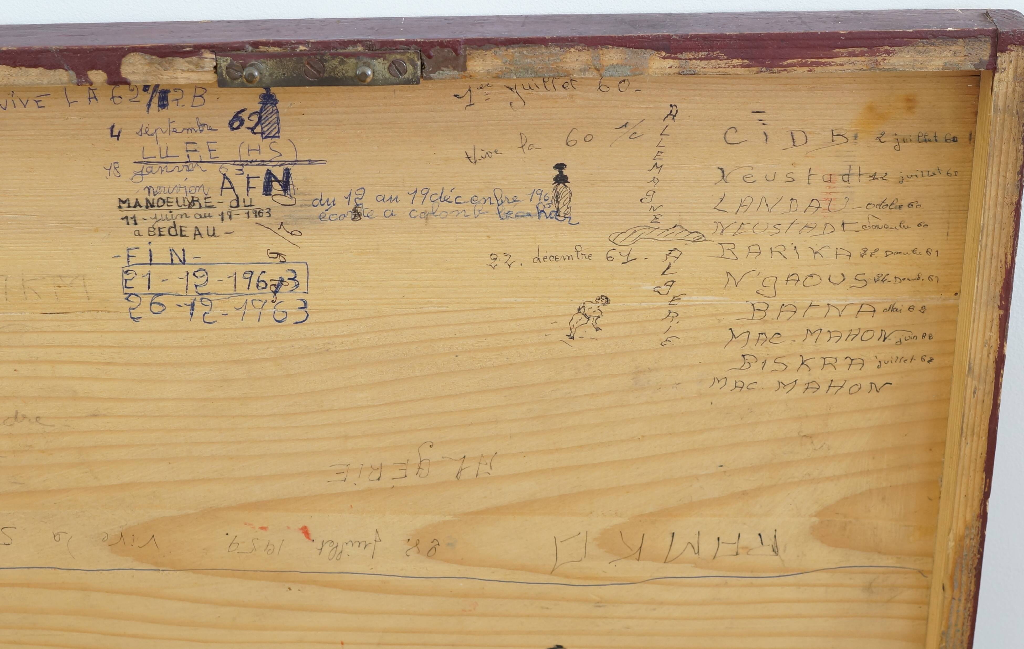 Former military service trunk