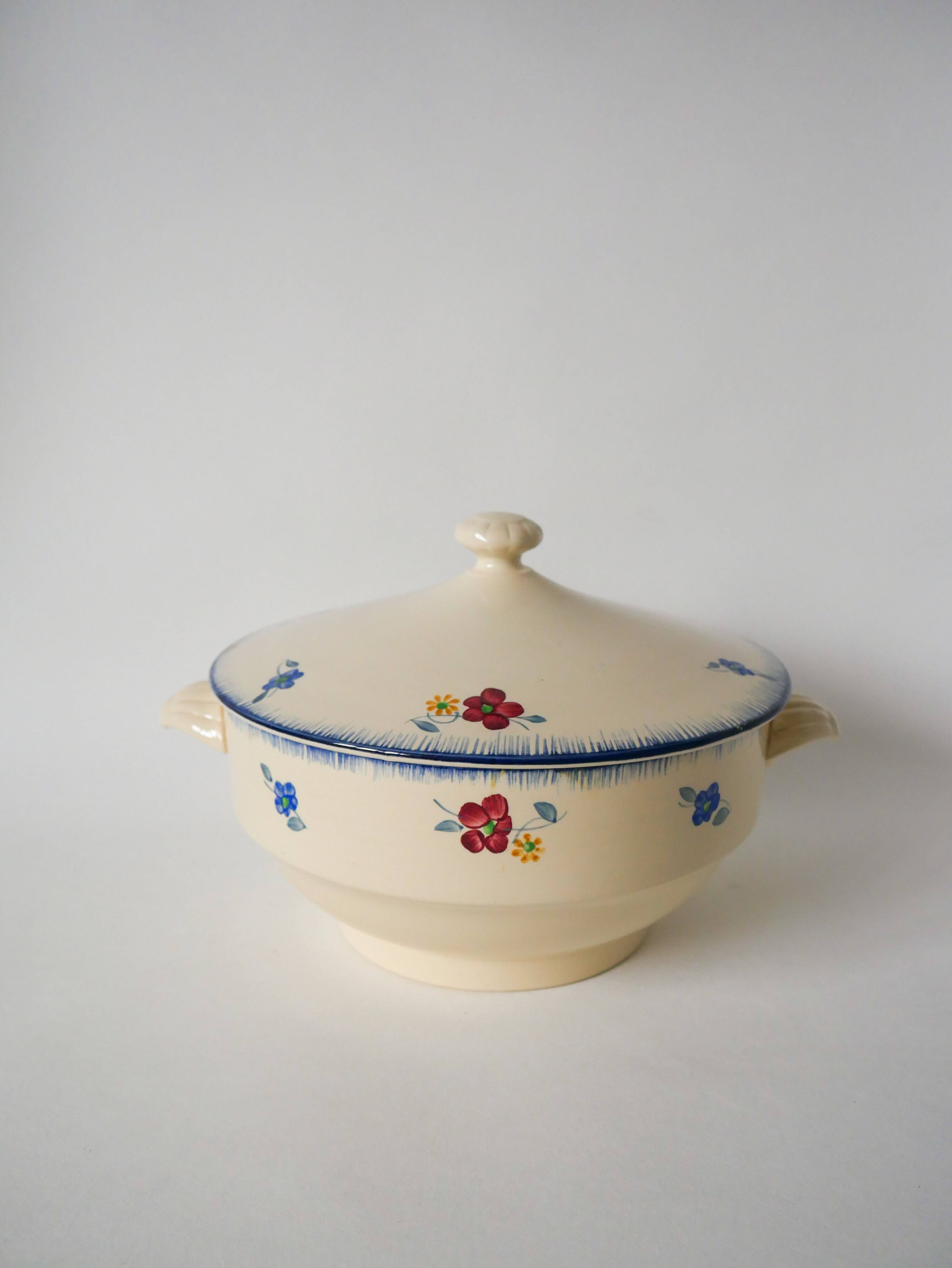Digoin Sarreguemines tureen model “Mary-Lou” 1940