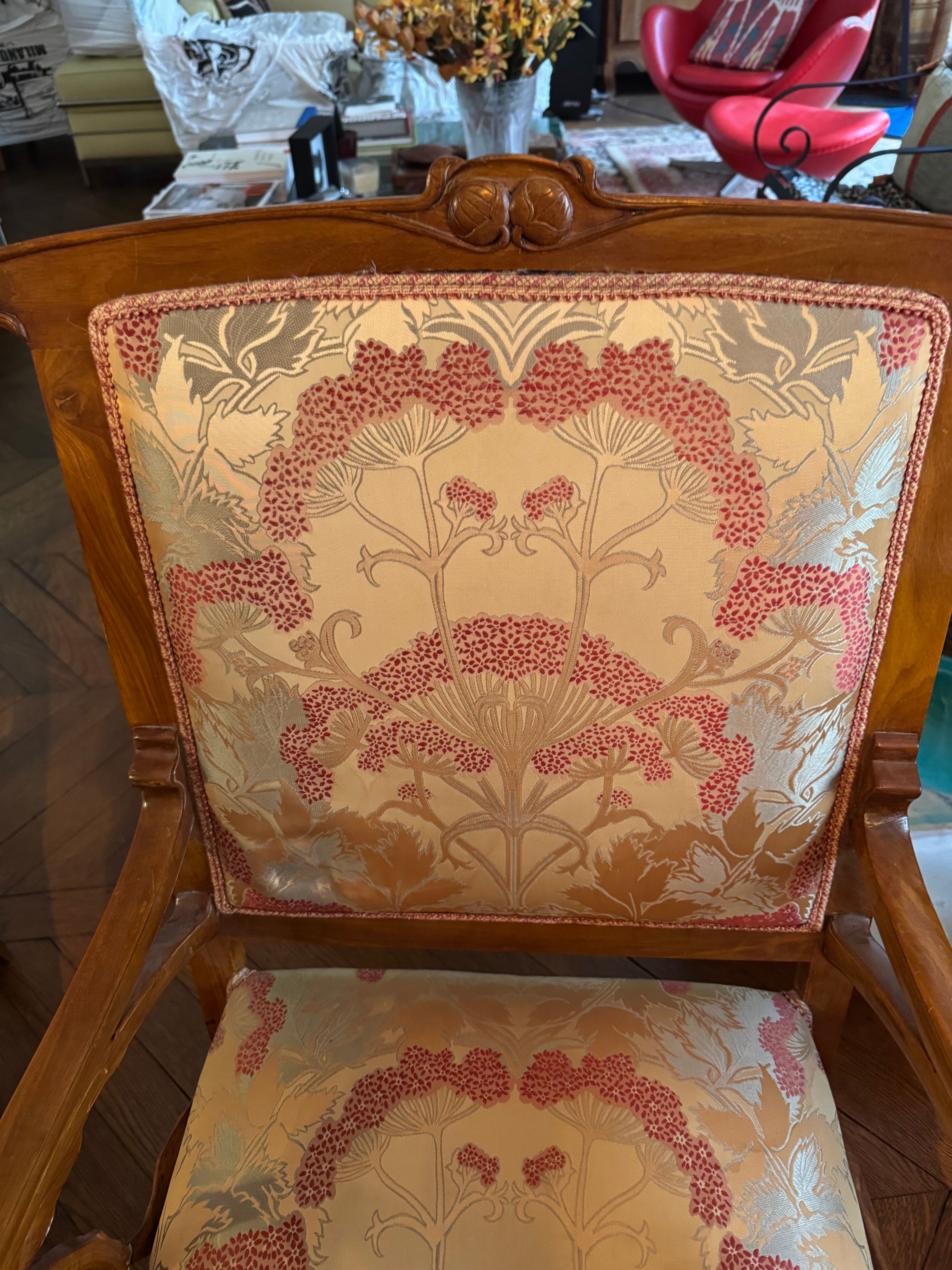 Salon 1900 signed by architect Basilé, 3 armchairs, 2 chairs, 2 ottomans.