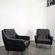 Paire de fauteuils design italien en skaï noir