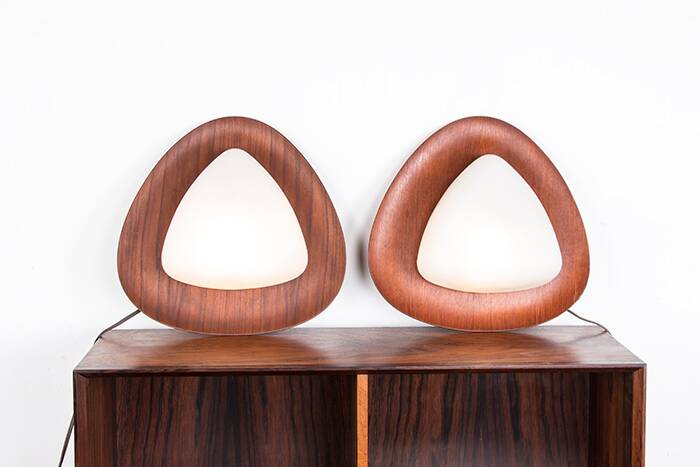 Pair of Italian teak and opaline wall lights by Goffredo Reggiani 1960.
