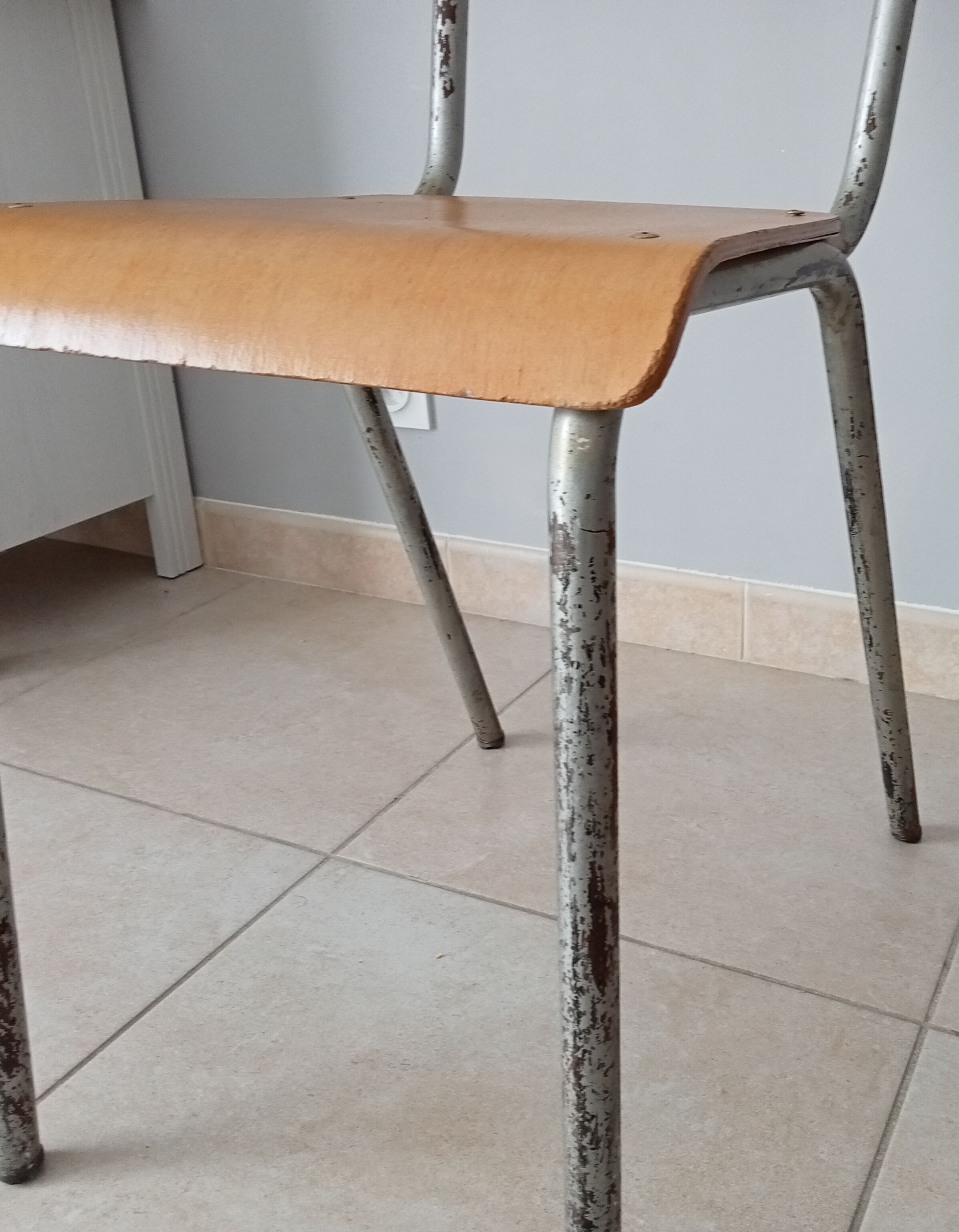 Chaise de salon indus années 50/60