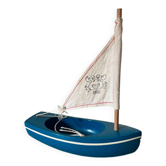 Tirot 200 basin sailboat, vintage toy.