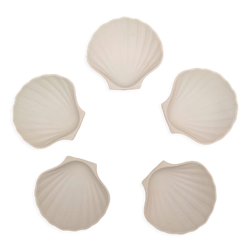 Ceramic bowls
